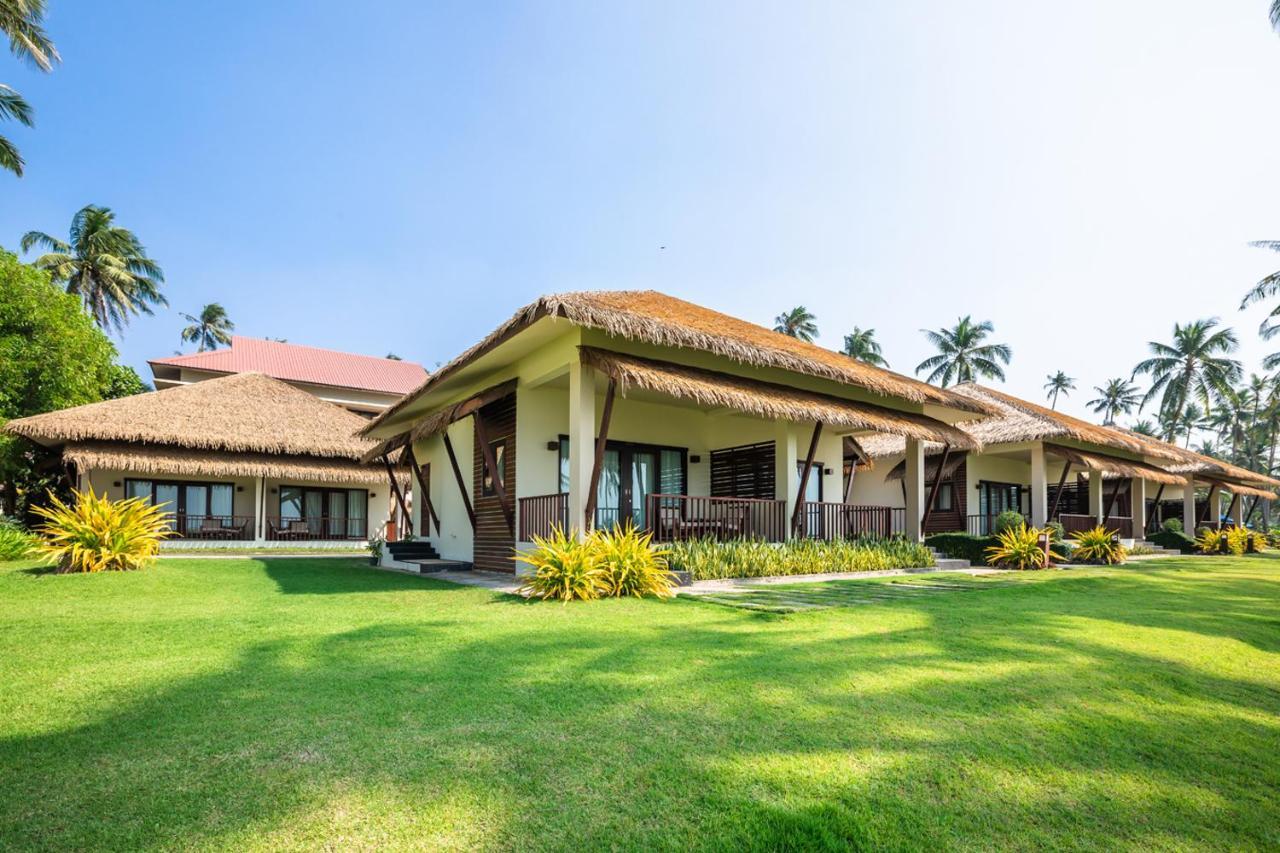 Eskala Hotels And Resorts Ngwesaung Buitenkant foto
